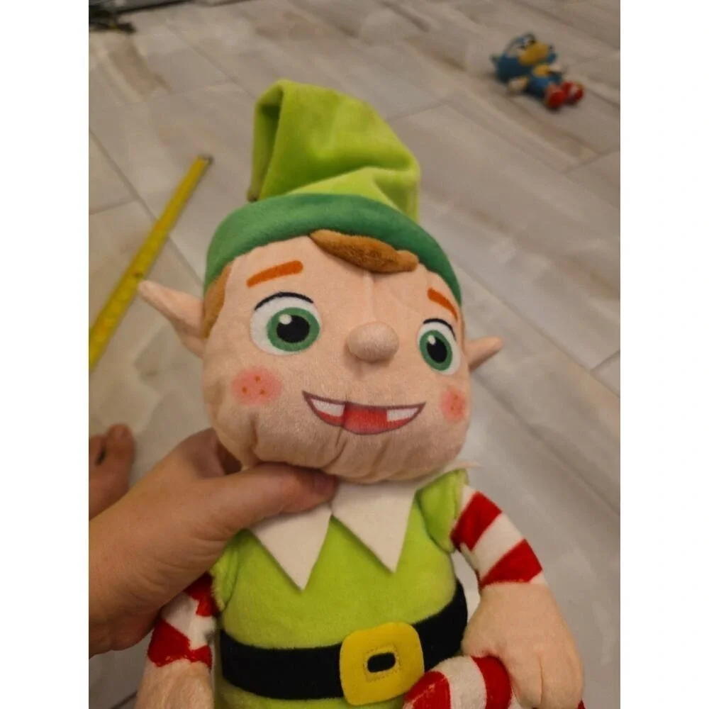 Cuddle‎ Barn Merry Christmas Elf Musical Animatronic Elf